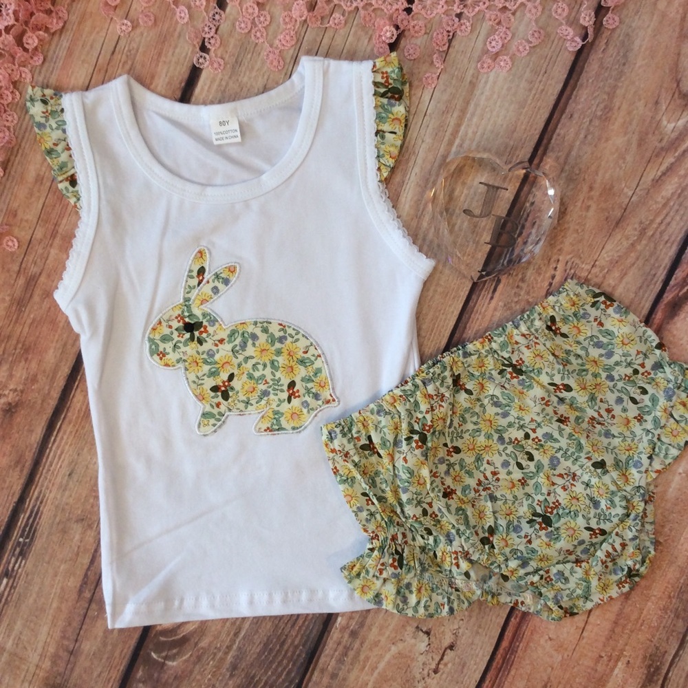 Boutique Baby Bunny 2pc Outfit